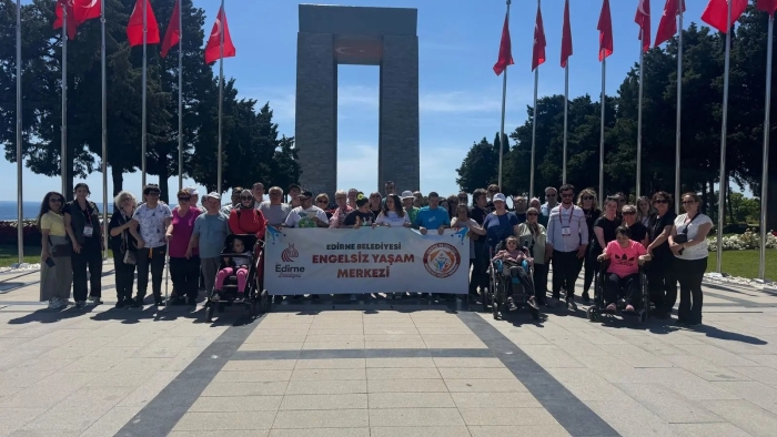 EDİRNE BELEDİYESİ’NDEN ENGELLİLER HAFTASI’NDA ÇANAKKALE GEZİSİ